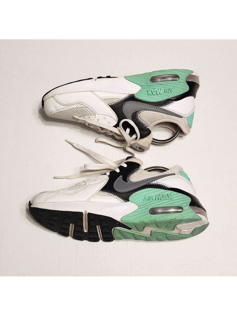 Nike Air Max Excee White Green Grey Leather Mesh Sneakers Size 6 - Picture 3 of 10